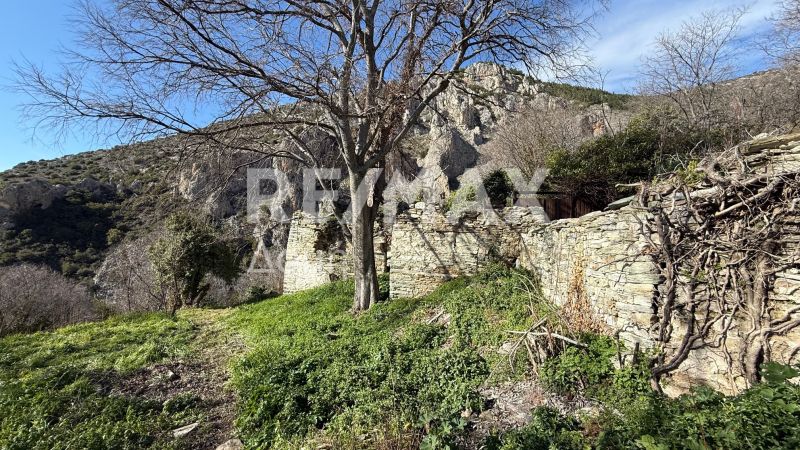 Property photo 2 of 23