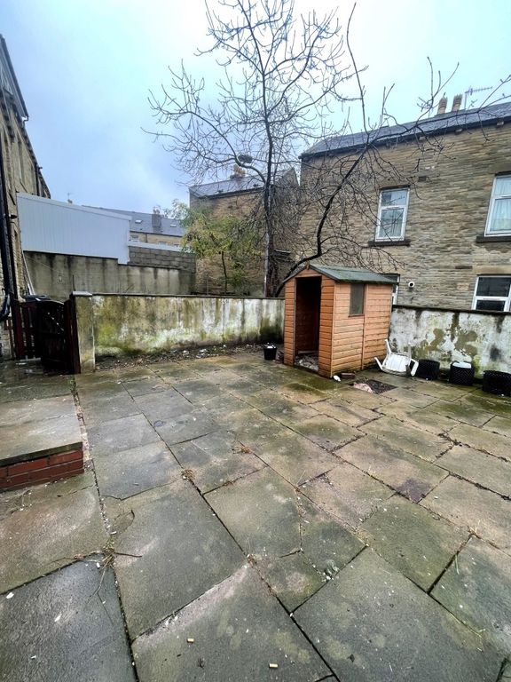 Property photo 3 of 11