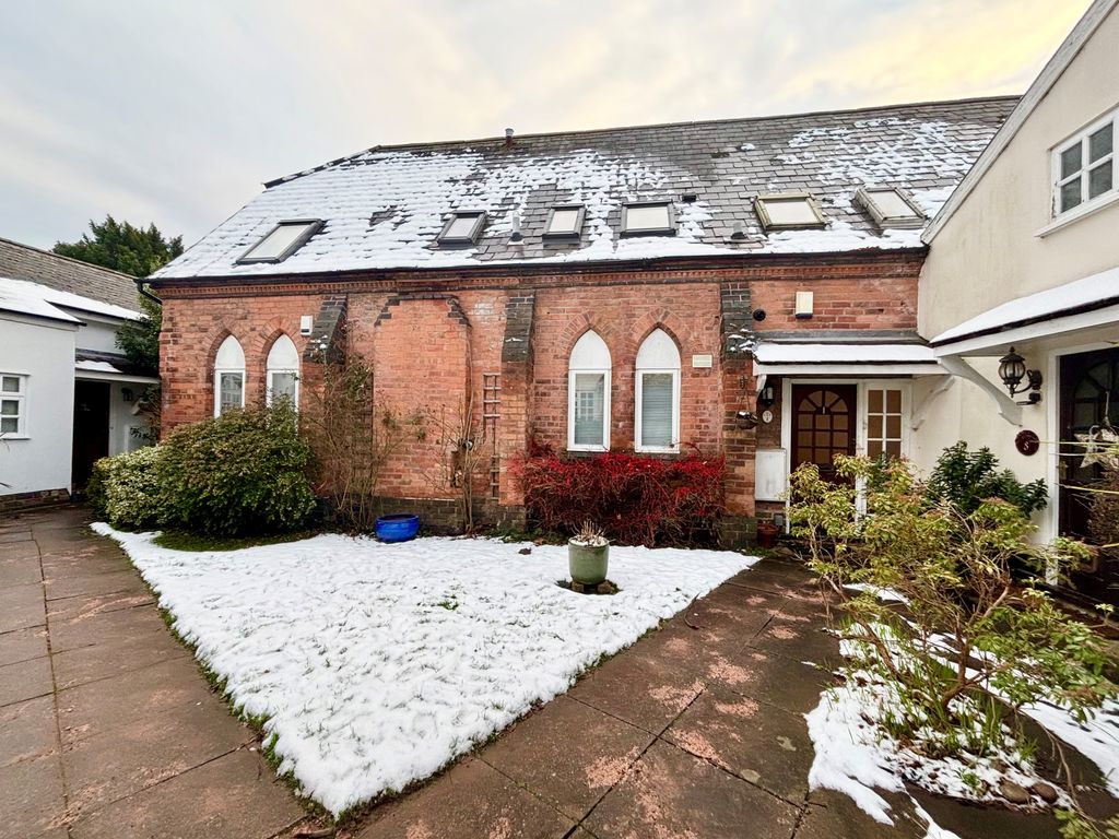 Property photo 1 of 11