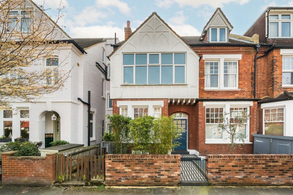 Property photo 1 of 7