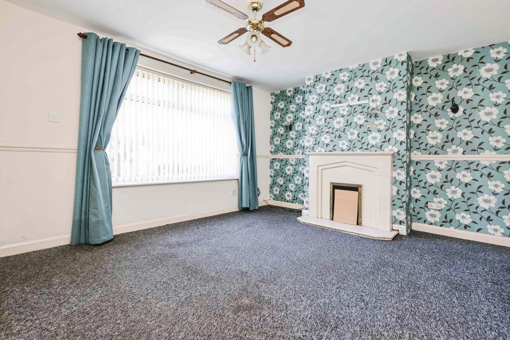 Property photo 2 of 18 187Tolladineroadtolladineroadworcesterwr49Ar-11