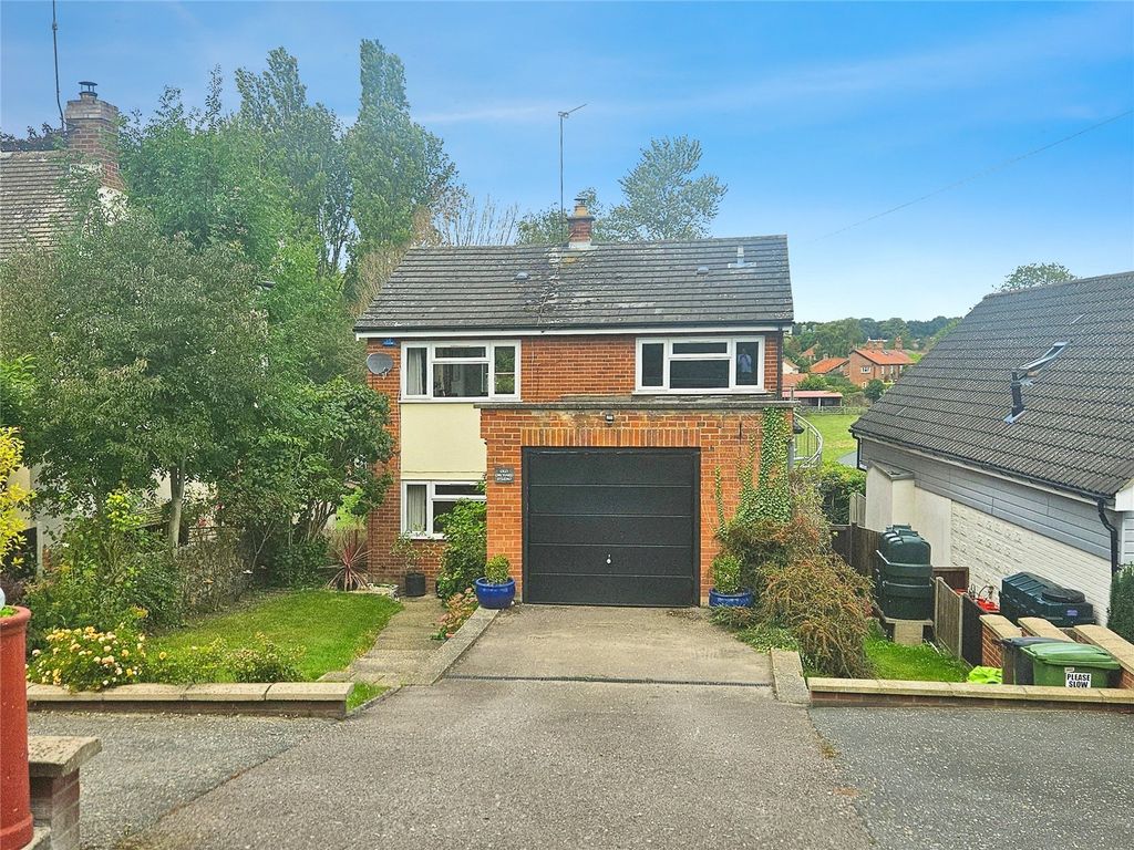 Property photo 2 of 27 Picture No. 46