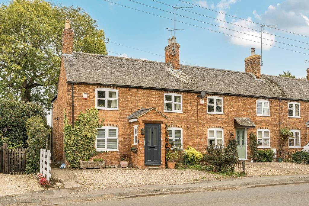 Property photo 2 of 19 Front Aspect