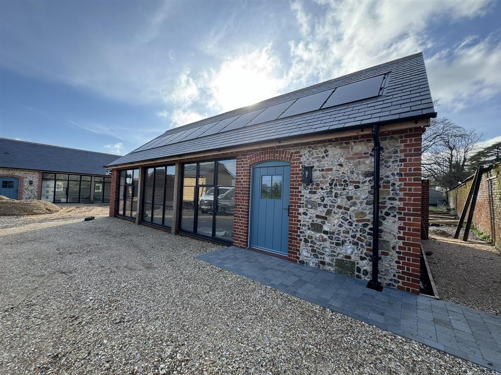 Property photo 2 of 8 Img_4106.Jpeg