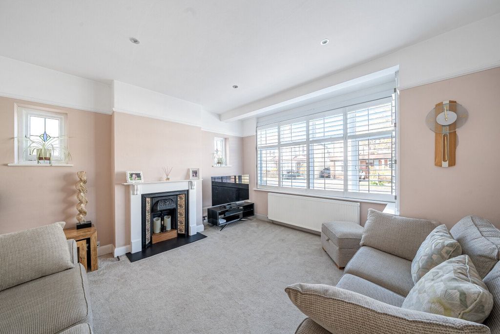 Property photo 2 of 16 Picture No. 02