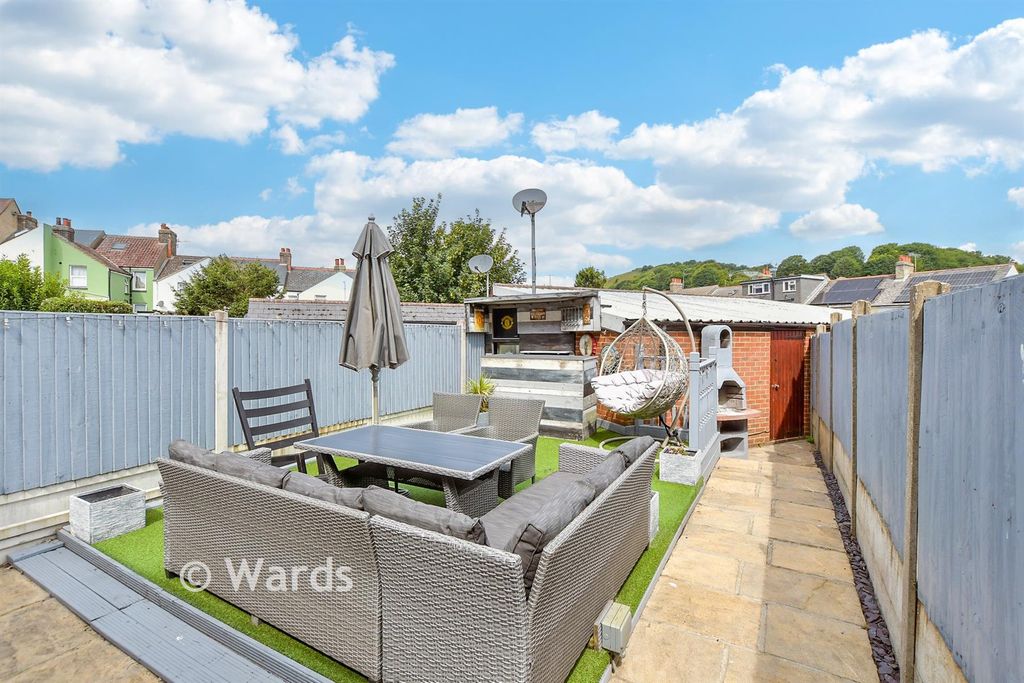 Property photo 2 of 16 Rear Garden