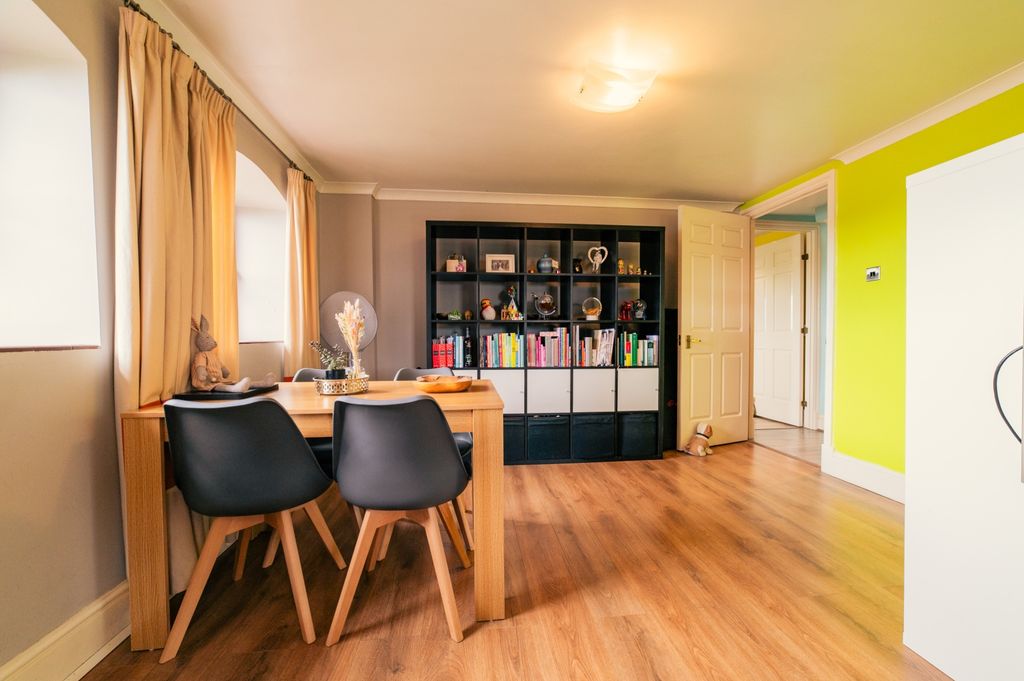 Property photo 3 of 22 Award-Winning Media Team On Every Listing_6