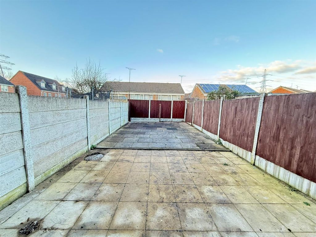 Property photo 2 of 9 4.Jpg