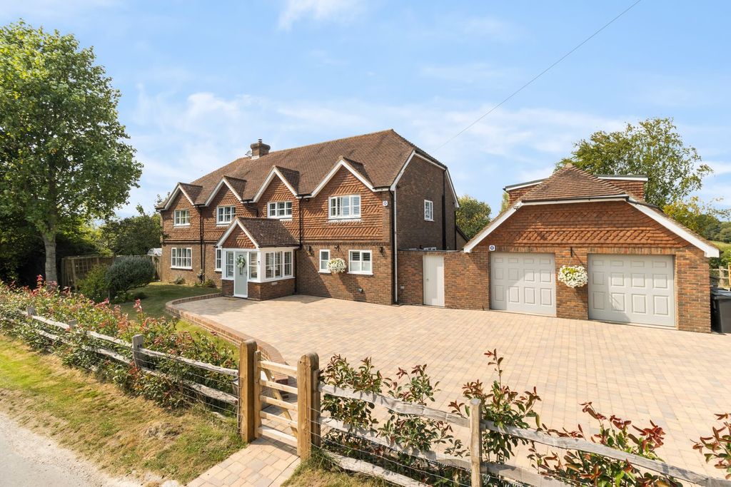 Property photo 1 of 60