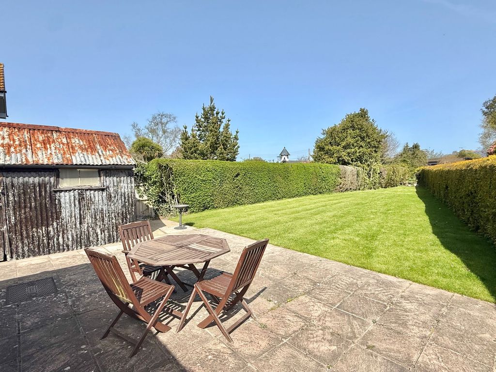 Property photo 2 of 14