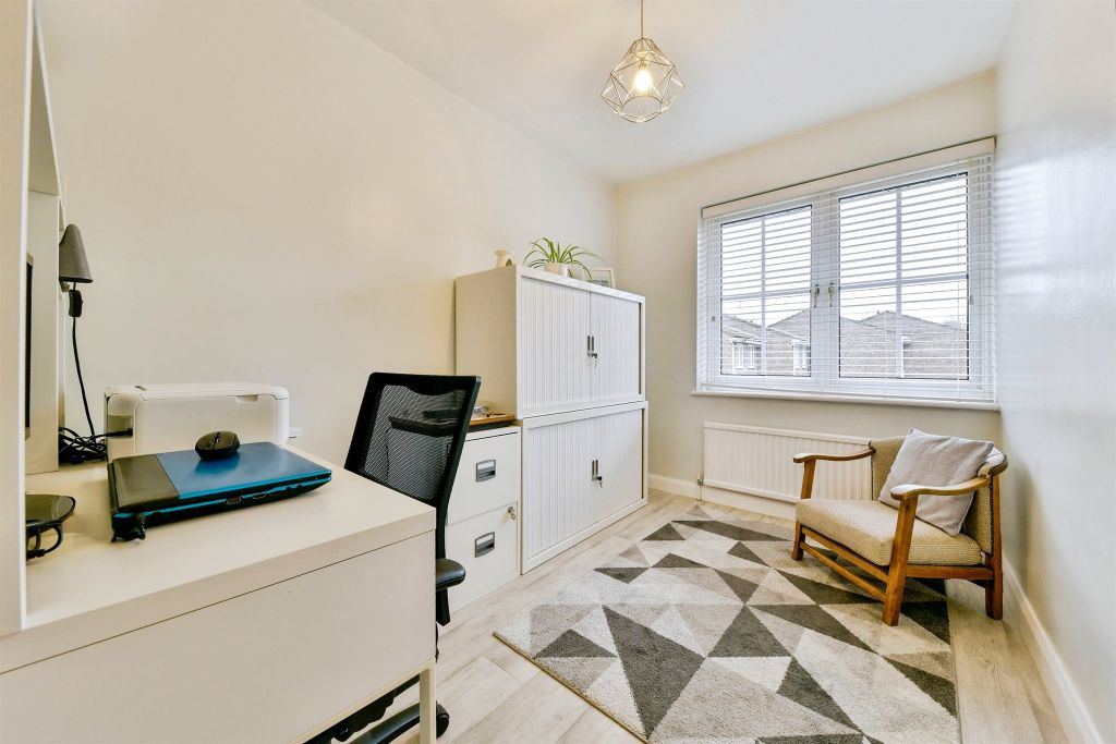 Additional image 17 of 4 bed terraced house for saleGlovers Close, Hertford SG13