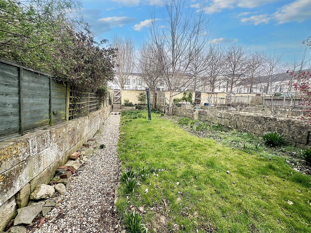 Property photo 3 of 17 Img_5338.Jpg