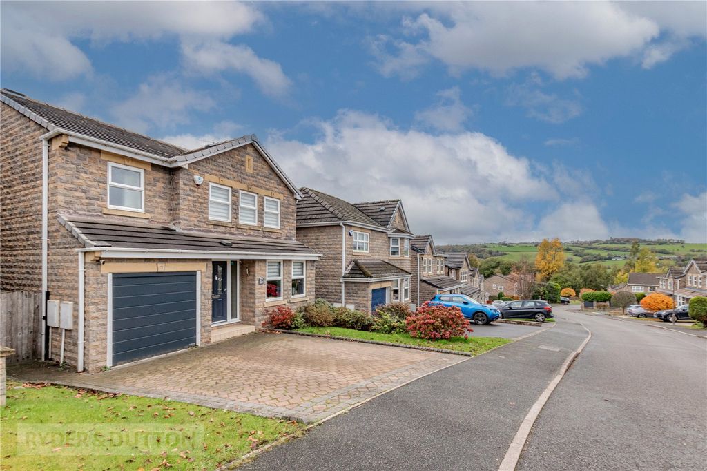 Property photo 2 of 32 Front