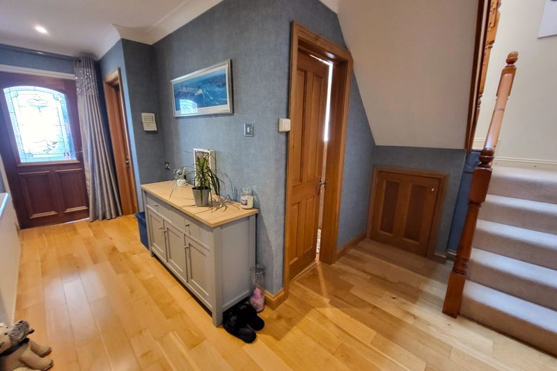 Property photo 3 of 31 Photo 22