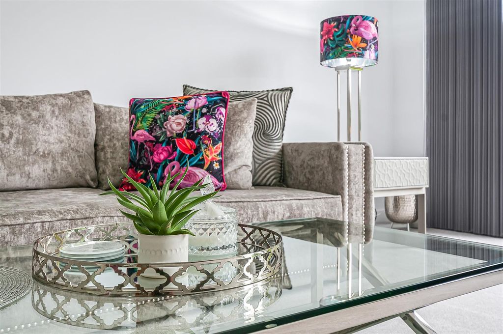 Property photo 3 of 28 22 Croft Drive19.Jpg