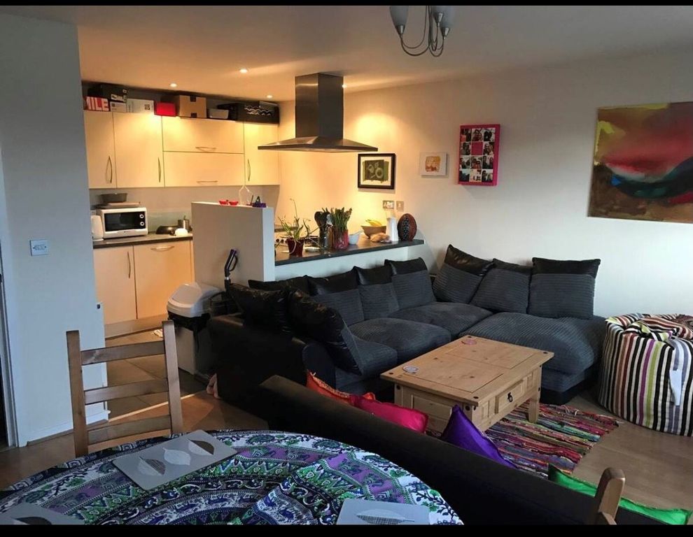Property photo 2 of 11