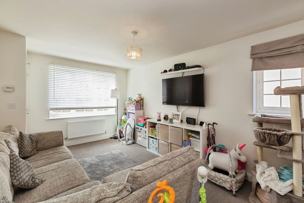 Property photo 2 of 14 Pbox-Img.Jpg