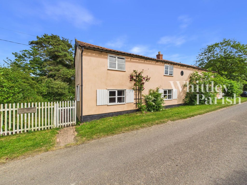 Property photo 2 of 25