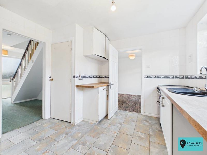 Property photo 2 of 14 Kitchen/Breakfast Room