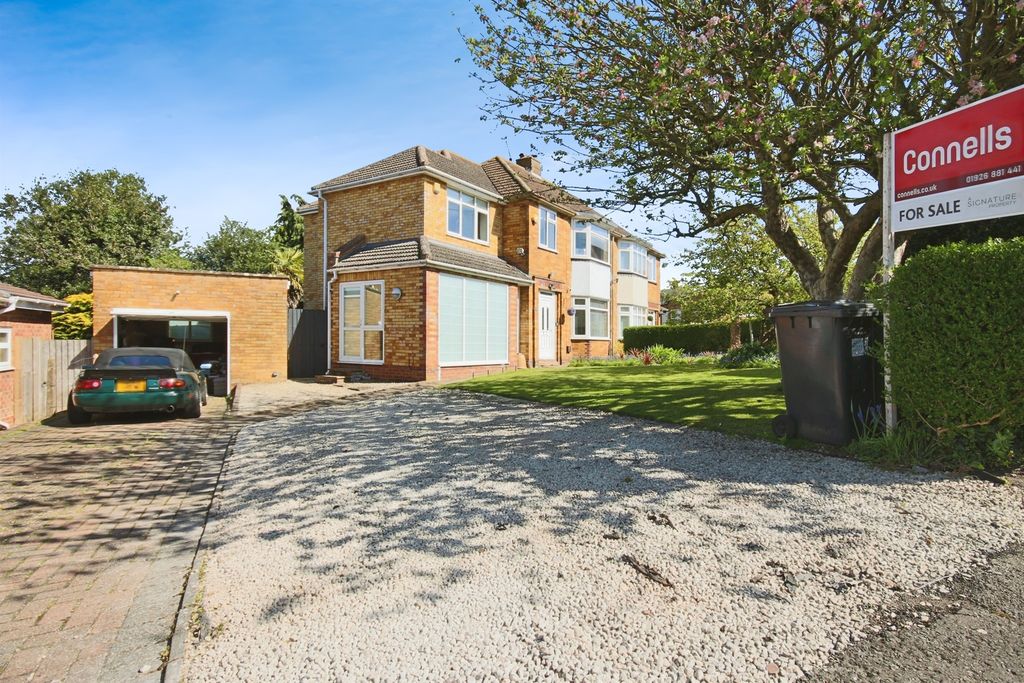 Property photo 1 of 17