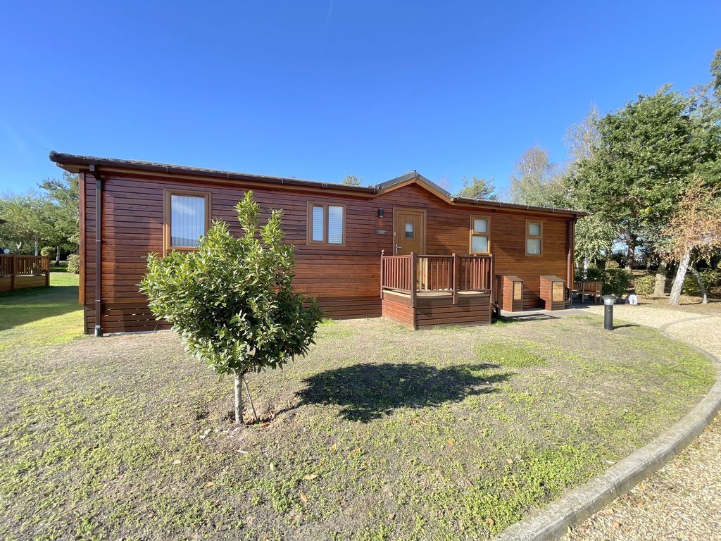 Property photo 1 of 26 Homestead Lake