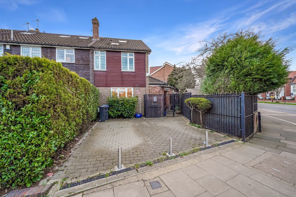 Property photo 1 of 14