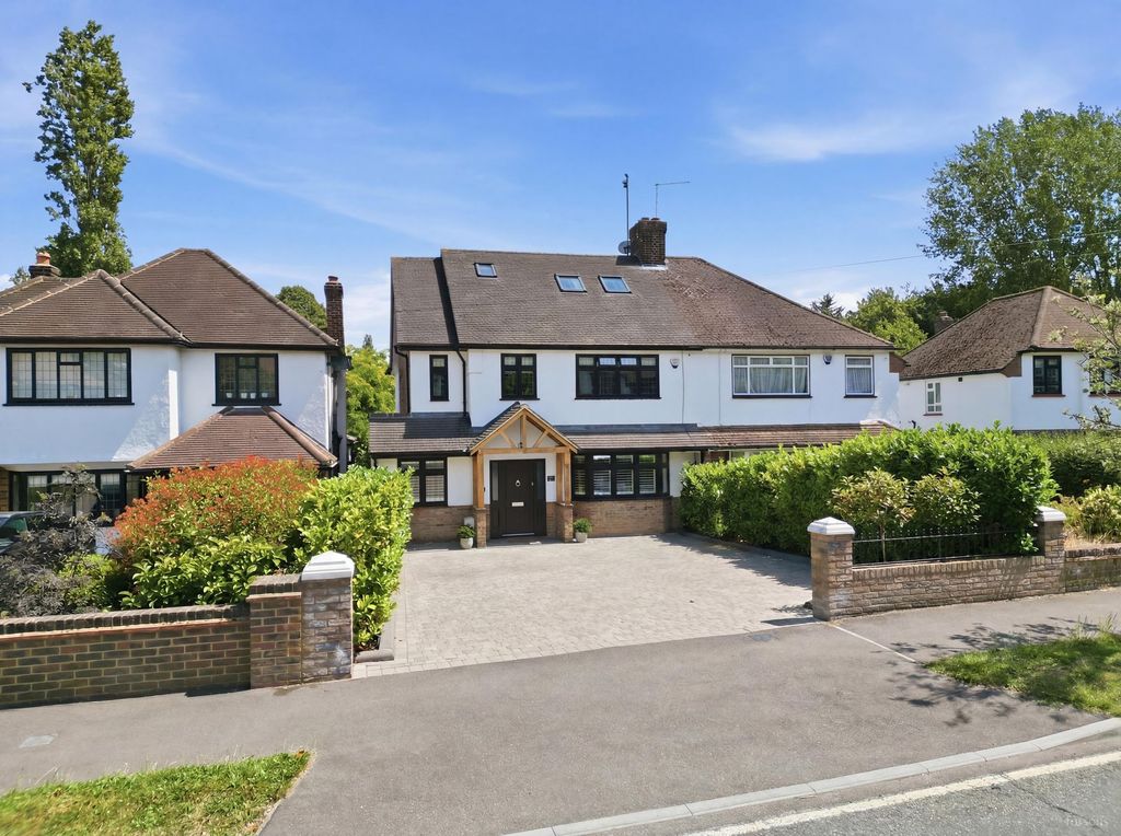 Property photo 1 of 42