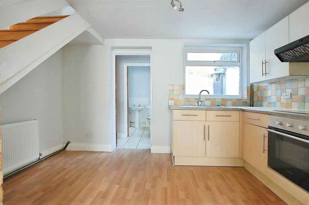 Property photo 3 of 9 68276Ddb-Csc_6633.Jpg