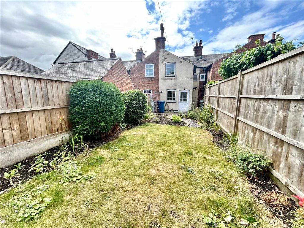 Property photo 2 of 20