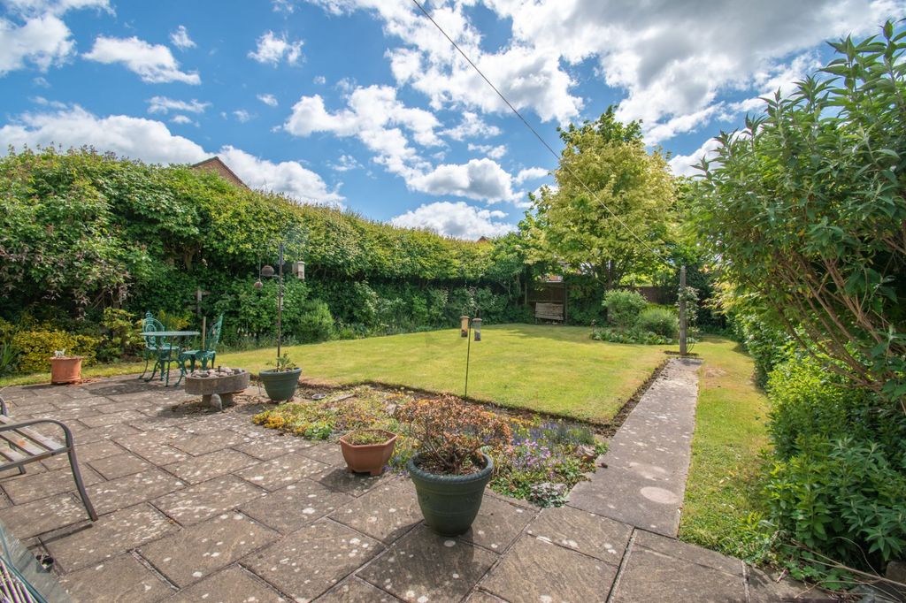 Property photo 3 of 15