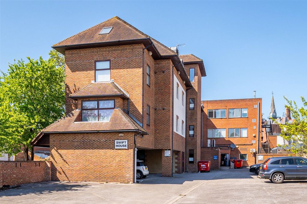 Property photo 1 of 11 Picture No. 02