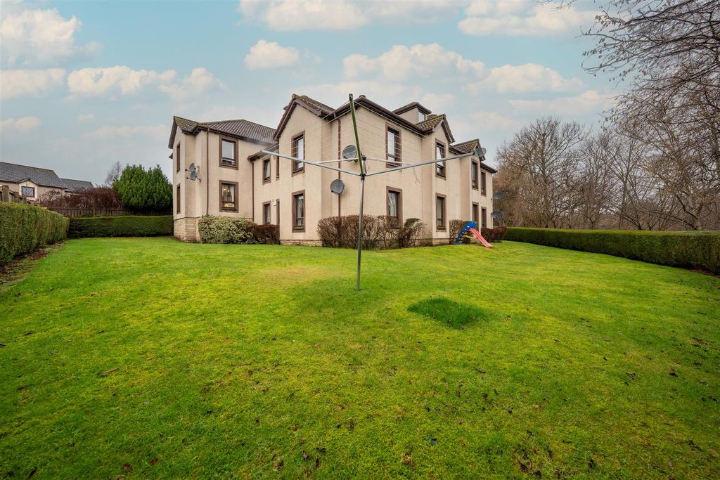 Property photo 2 of 22 Dsc09584-Hdr.Jpg