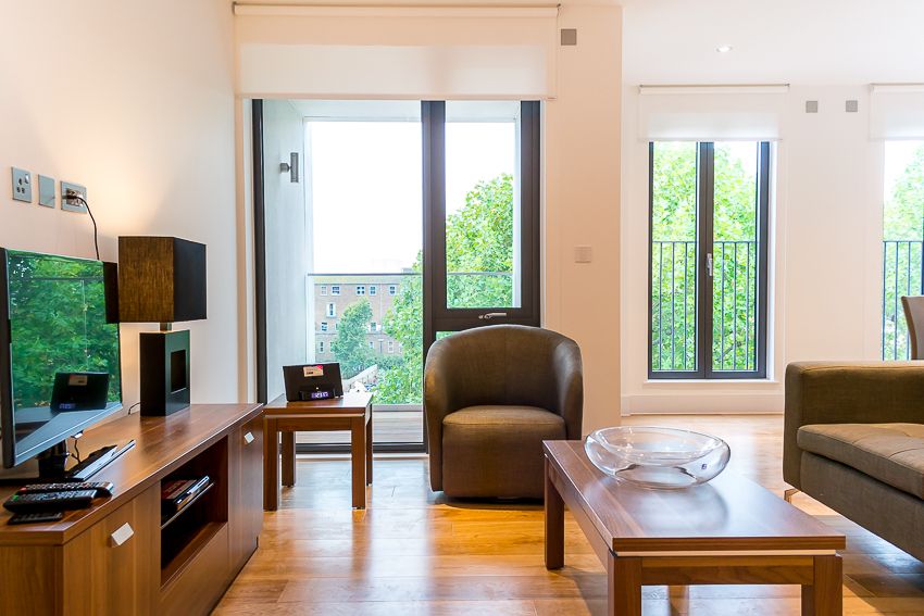 Property photo 2 of 12