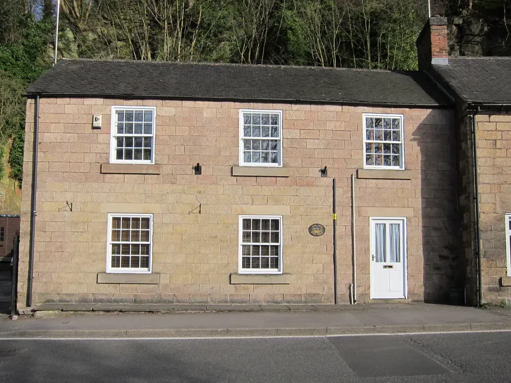 Property photo 1 of 7