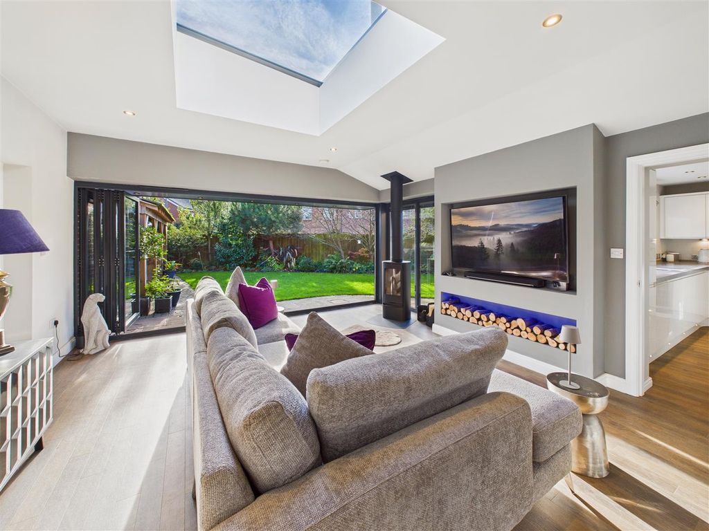 Property photo 3 of 28 Open View