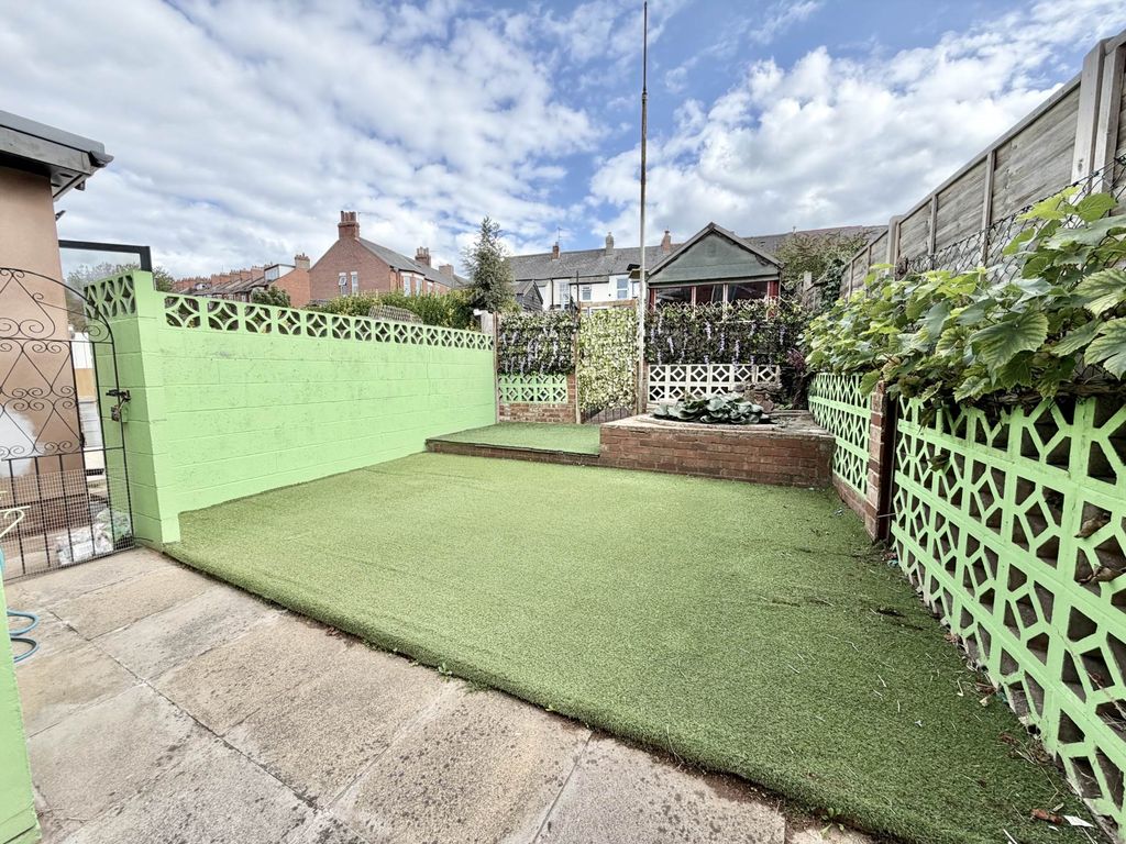 Property photo 3 of 13