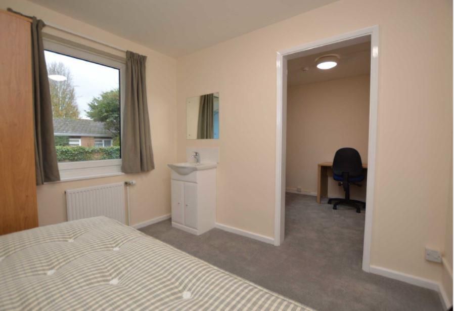 Property photo 1 of 5 d.Jpg