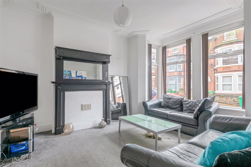 Property photo 1 of 32 Photo 19