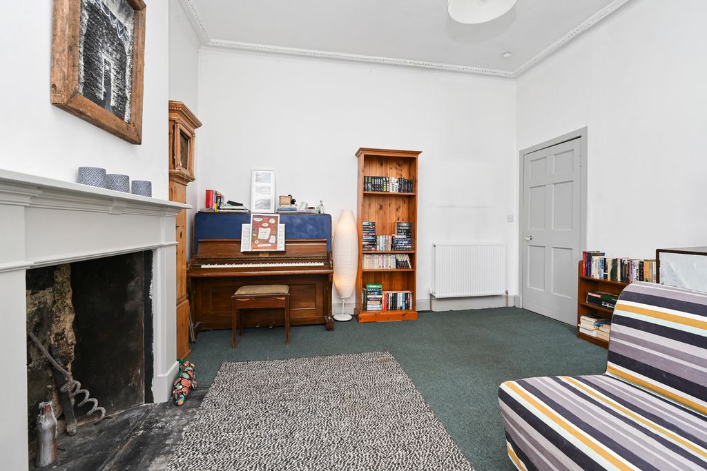 Property photo 3 of 16 Property Image 3