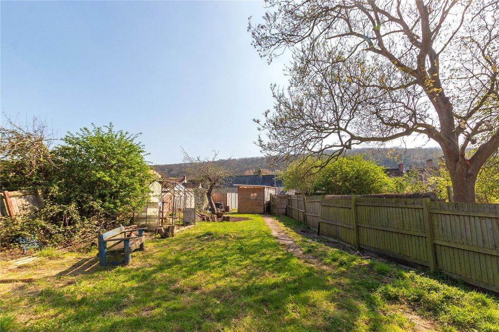 Property photo 3 of 21 Picture No. 31