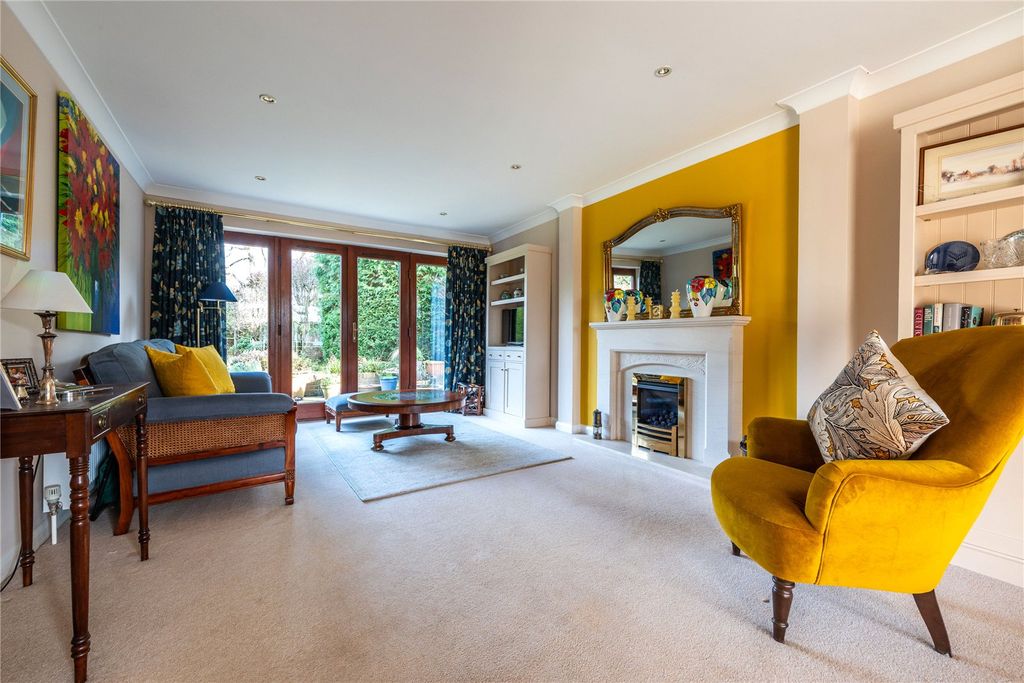 Property photo 2 of 18 Picture No. 21