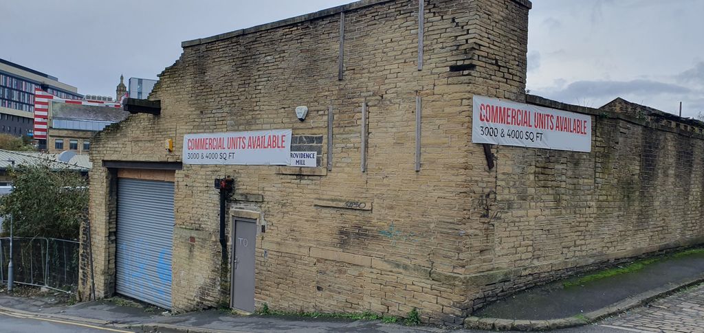 Property photo 3 of 3