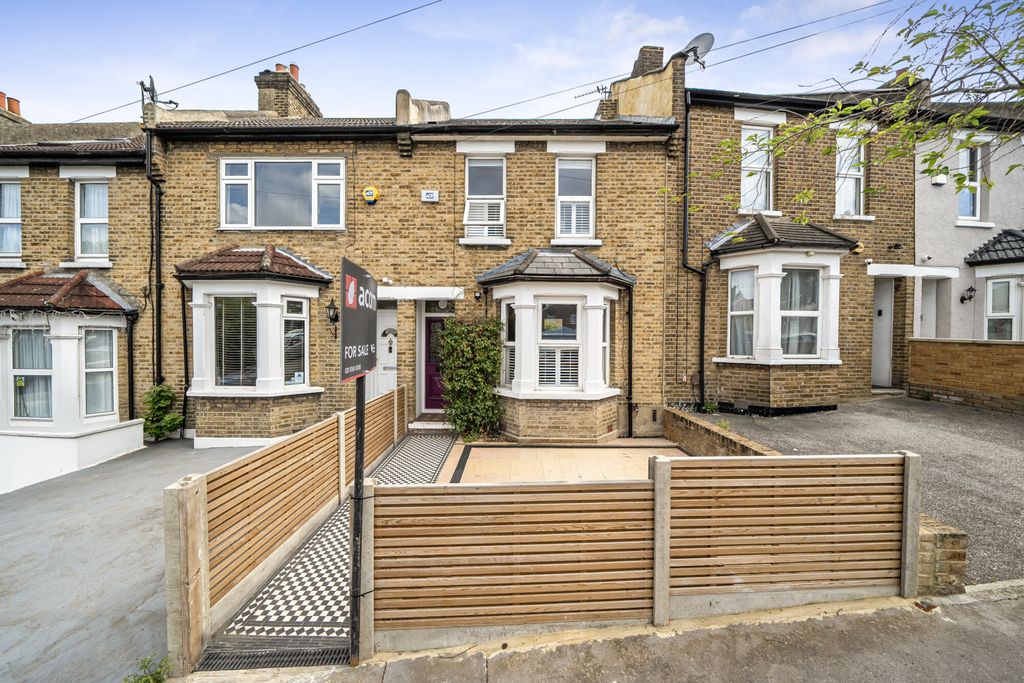 Property photo 1 of 35 2-69E33183d1d0F-1...