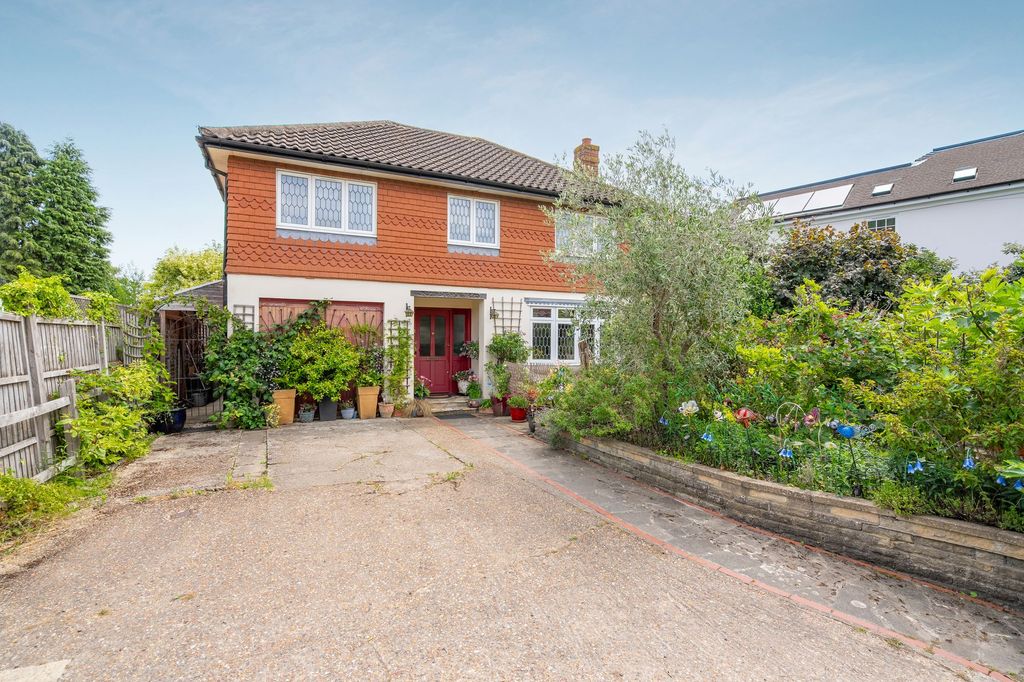 Property photo 1 of 14