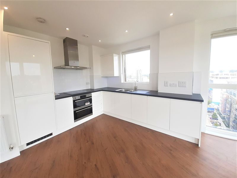 Property photo 2 of 8 Photo 3