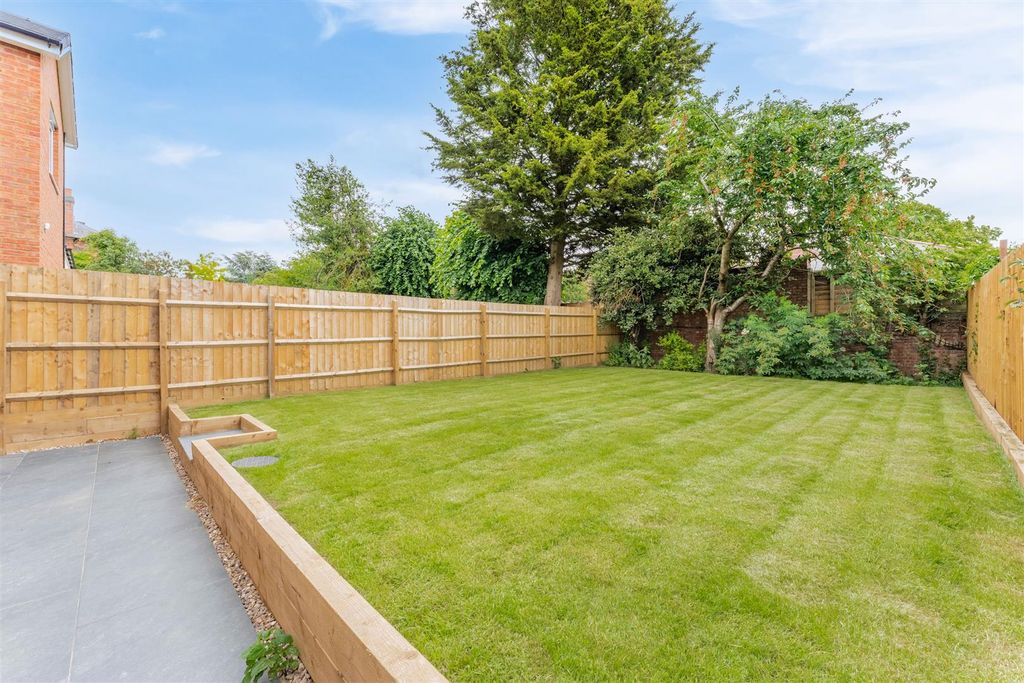 Property photo 3 of 39 8Nealeave_38.Jpg