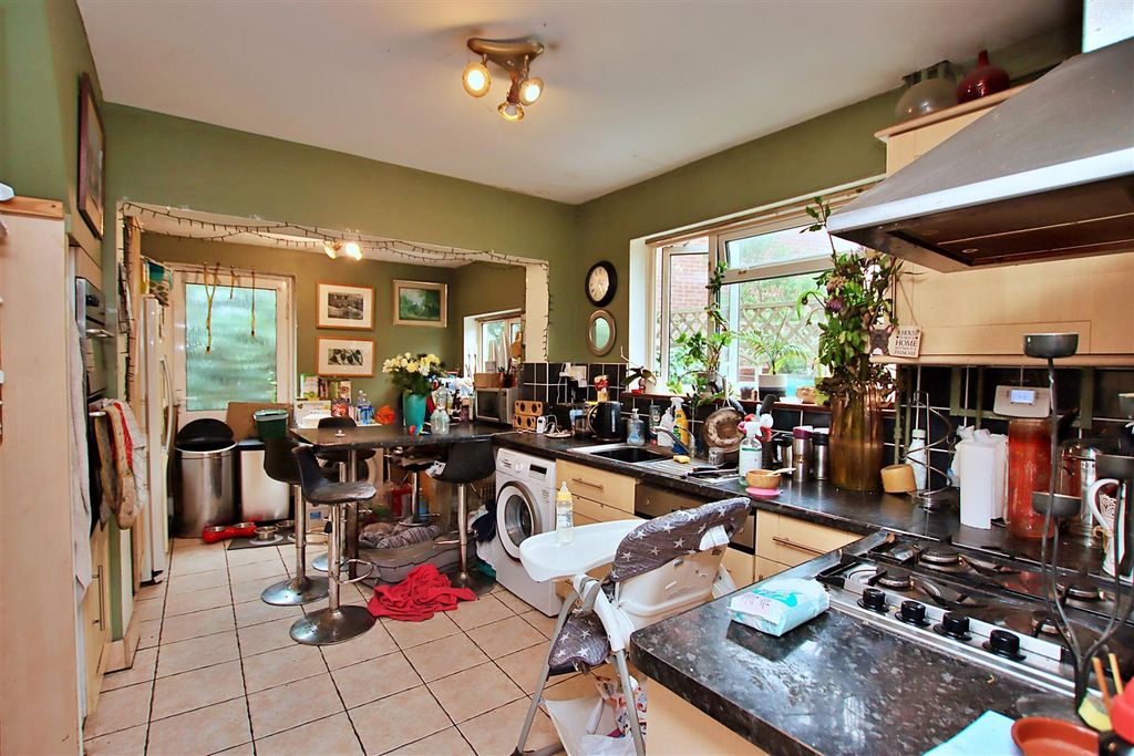 Property photo 3 of 6 Img_7241.Jpg