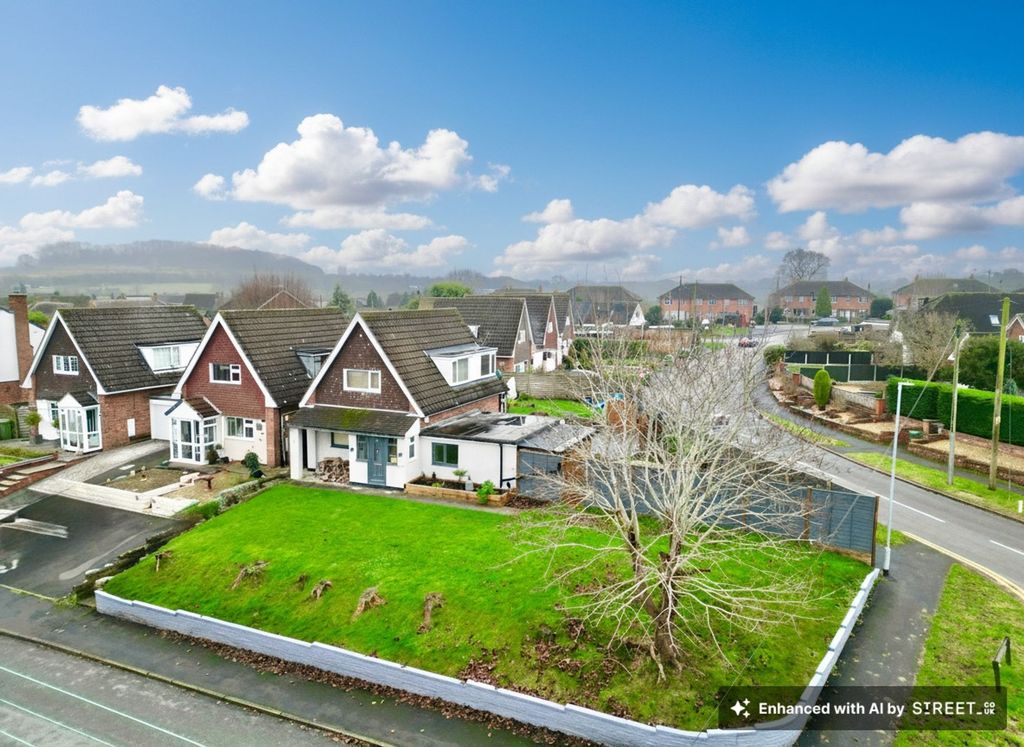 Property photo 1 of 25