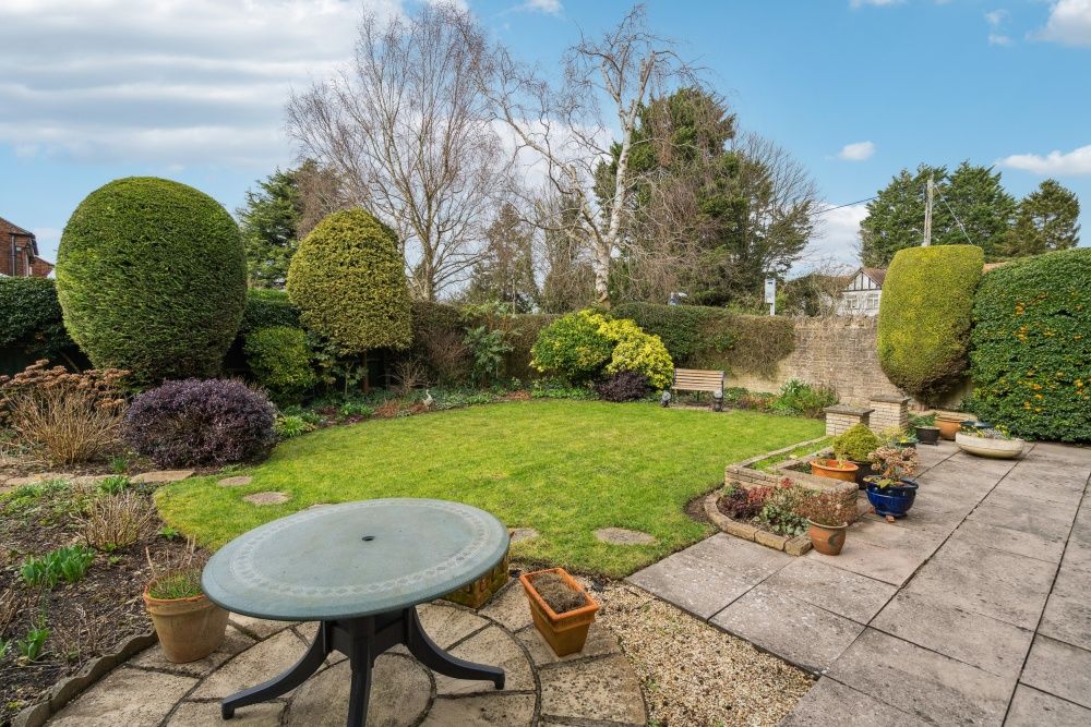 Property photo 3 of 21