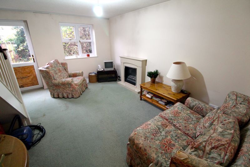 Property photo 2 of 11 Lounge/Diner